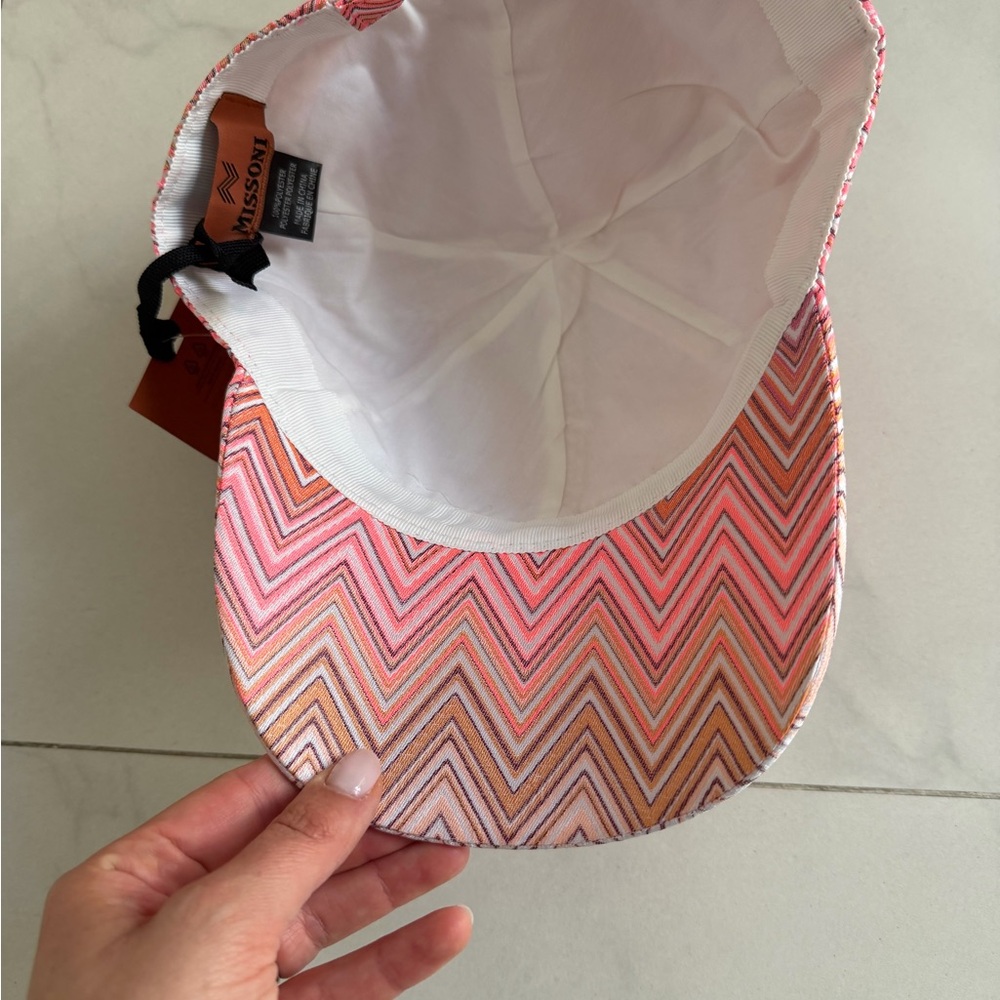 Missoni women's Chevron Pattern Pink & Orange cap - Picture 2 of 3